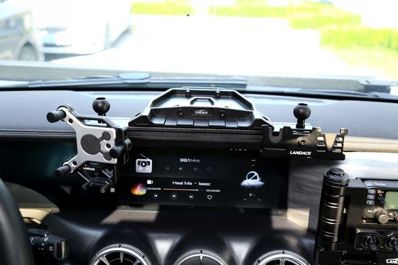 Mechanisch 6 gang schakelaarpaneel met telefoonhouder en middenconsole-beugel
