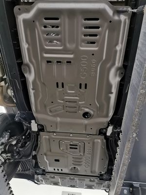 Verbeter je Benz G500 met Full Skid Plate Set Engine Guard Plate Armor in Grijs