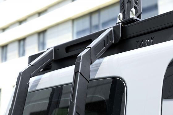Voeg moeiteloos een zijladder toe aan uw tank 300 met Black Car Roof Rack Retrofit Kit