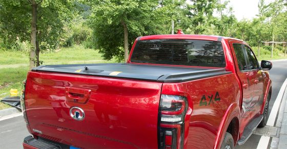 Vergroot de opslagruimte met populaire off-road aluminium vouwbare hard pick-up truck bed cover