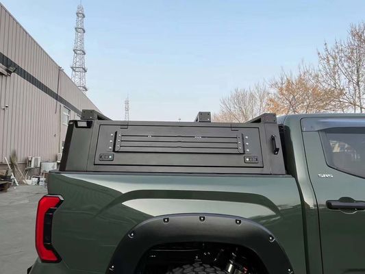 Zwarte Toyota Tundra pickup beddek met kofferbak en aluminium constructie