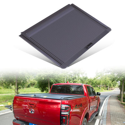 2021 Tacoma 5 Foot Truck Bed Cover D40 Roll N Lock met Roll Up Operation en Design
