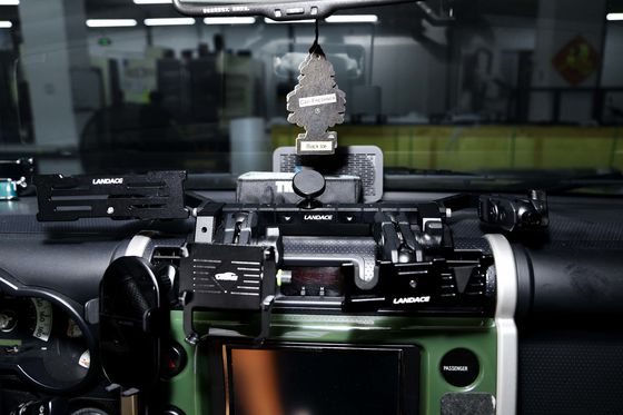 Draadloos schakelaarpaneel en flexibele 4x4 FJ-centrumconsole telefoonhouder voor Toyota