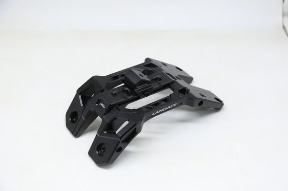 Behoorlijke met poeder gecoate lichtbevestigingsbeugels voor CNC-bewerking van aluminiumlegeringen