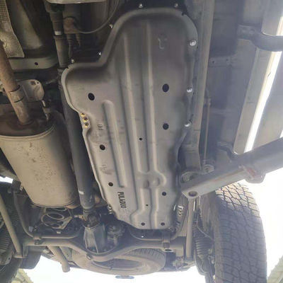 4mm 4wd onderlichaam roestbescherming 4 Runner SUV brandstoftank Skid Guard