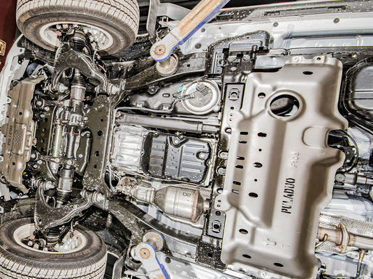 Beschermingsfunctie Motorbeschermingsskidplaat onder dekking Skidplaat voor Toyota Prado