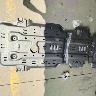 Toyota Tundra 5.0mm Chassis Protection Motor Cover Mudflap Skid Plate in zwarte verf