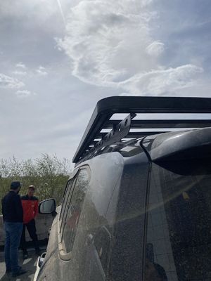 LC300 150*142*5 Flat Roof Rack Aluminium legering Buiten accessoires voor 4X4 voertuigen