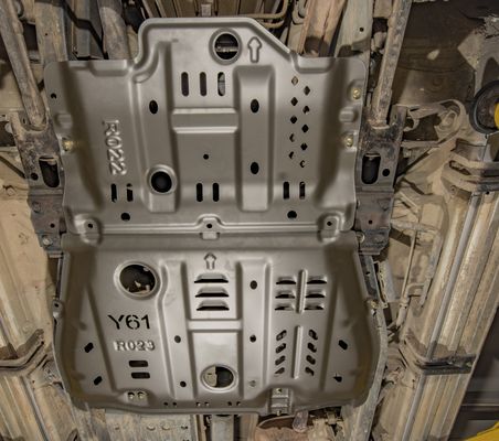 Offroad-ready Magnesium Aluminium Alloy Skid Plate voor Nissan Patrol GR V Pickup Y61