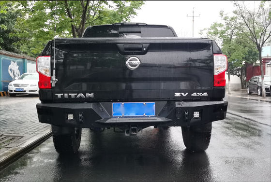 Geschikt voor Nissan Titan 4X4 Accessoires Bumper Autoonderdelen Winch Bull Bar Vooraanbumper