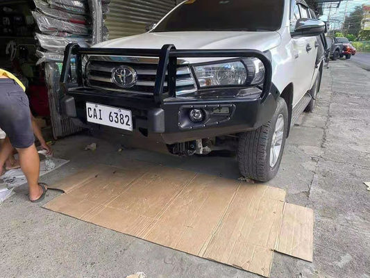 LED-licht en winch montage bak plaat voorste bumper voor Toyota Hilux D-ring inbegrepen