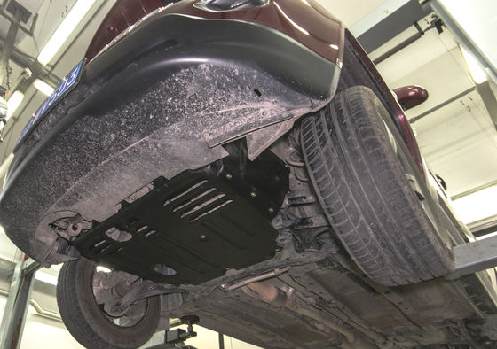 Jeep Patriot onderlichtsbeschermingsarm met aangepaste dikte motorbeschermingsplaat
