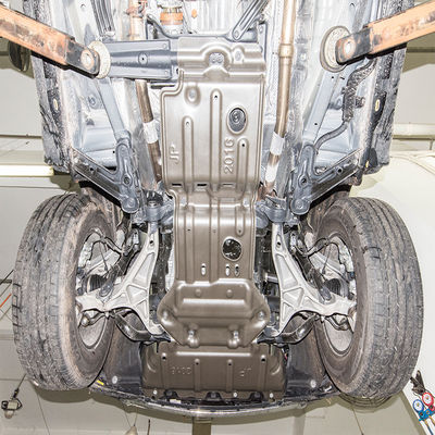 Onderlichterbescherming voor Grand Cherokee motorplaat