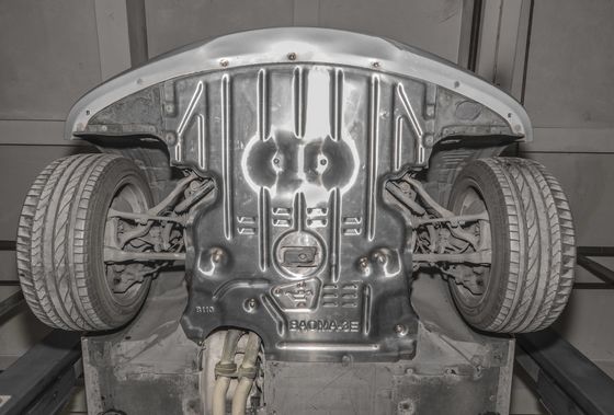 Op maat gemaakte dikte BMW Auto Model Skid Plate Engine Guard Plate Onderlichaamsbescherming