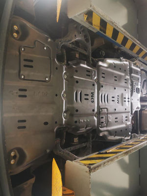 Op maat gemaakte Ford Raptor F150 3D skidplaat in aluminiumlegering voor onderstel pantser