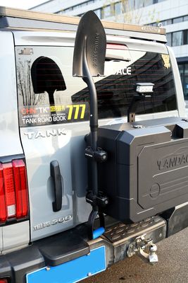 Gepersonaliseerde grootte off-road aluminium achterdeur opslagdoos voor JEEP Wrangler Tank 300