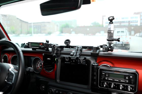 Process CNC Bewerkte aluminium legering Centrum Console Bracket Gopro Houder voor Jeep Wrangler