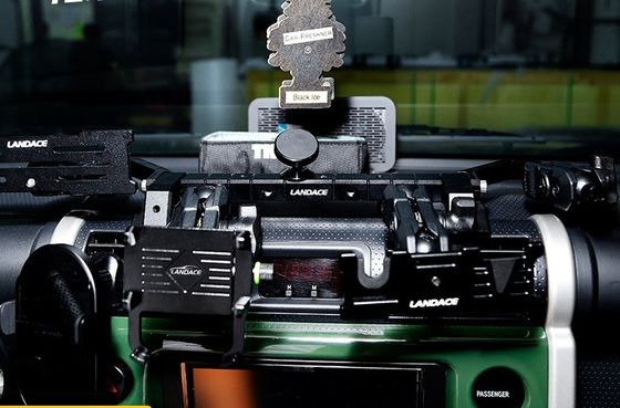 Comfortabele multifunctionele console voor Toyota FJ Land Cruiser SUV model