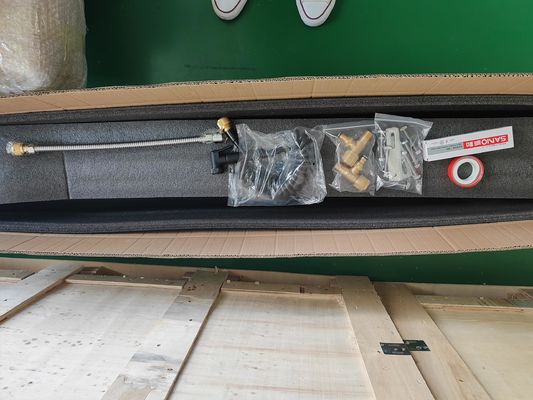 Buitenwateropslagoplossing Hardwand Polyethyleentank met een capaciteit van 30 liter