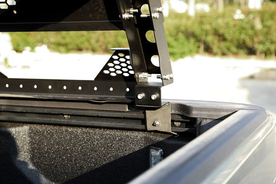 Verbeter de functionaliteit van uw pick-up met een zwarte poedergecoate ladingrek