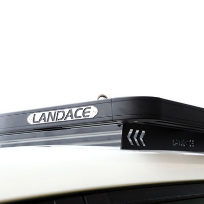 Op maat gemaakt multifunctioneel dakplatform voor Cruiser LC200 bij Direct